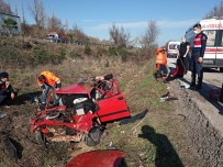 Balıkesir'de Otomobil Takla Attı Açıklaması 4 Yaralı Haberi