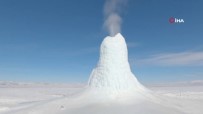 Kazakistan'daki Volkan Buzuluna Büyük İlgi