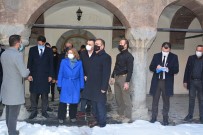 Bakan Yardımcısı Yavuz Hakkari'de Tarihi Mekanları Ziyaret Etti Haberi