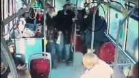 İzmir'de Tesettürlü Kadına Saldırının Görüntüleri Ortaya Çıktı Haberi
