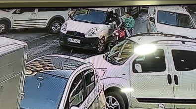 Moğol Turisti Önce Dövdüler Sonra Gasp Ettiler