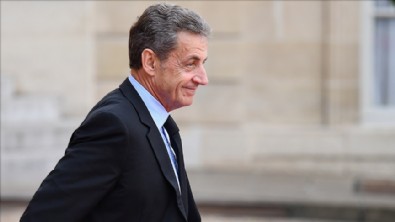 Eski Fransa Cumhurbaşkanı Sarkozy suçlu bulundu!