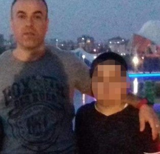 Oğlunu Ensesinden Bıçaklayan Baba Tutuklandı