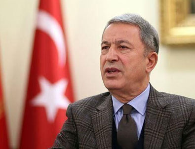 Bakan Akar'dan şehit ailelerine ziyaret!