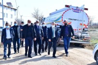 Başkan Çınar, Dilek Mahallesi'ndeki Yol Çalışmalarını İnceledi Haberi