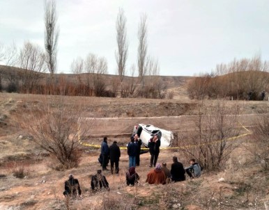 Kırşehir'de Kaza Açıklaması 1 Ölü, 1 Yaralı