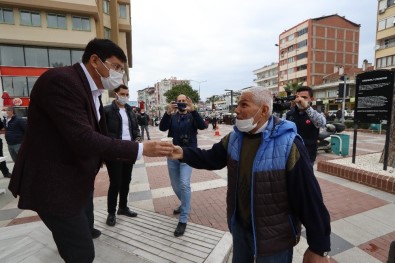Nazilli'de 5 Bin Kişiye Kandil Şerbeti Dağıtıldı
