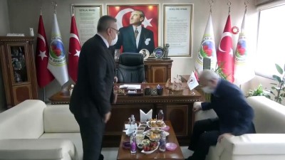 CHP Genel Başkanı Kılıçdaroğlu, Uşak'ta Kanaat Önderleriyle Bir Araya Geldi Açıklaması