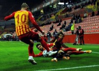 Galatasaray Kayserispor'u ezdi geçti!