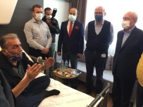 Kılıçdaroğlu'ndan Yangında Dumandan Etkilenen Başkan Uygur'a Hastanede Ziyaret Haberi