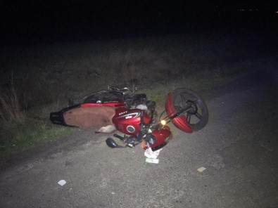 Mıcıra Kapılan Motosiklet Taklalar Attı Açıklaması 1 Yaralı