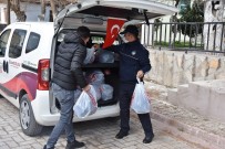 Akhisar Belediyesinden Karantinadaki Mahalleye Yardım Paketi Desteği Haberi