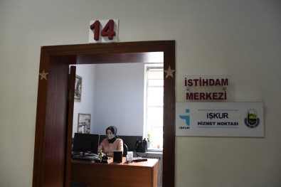 İnegöl Belediyesi'nden İstihdama Katkı