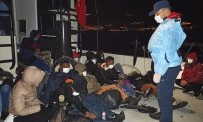 İzmir Açıklarında 49 Düzensiz Göçmen Yakalandı Haberi