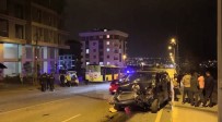 Sultanbeyli'de İETT Otobüsü İle Otomobil Çarpıştı Açıklaması 4 Yaralı Haberi
