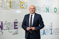 Uğur Okullarında Başarı Ödüllendiriliyor