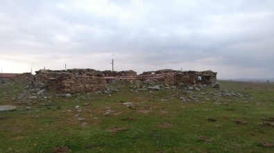 Uşak'ta Patlamamış Tarihi Havan Mermisi Bulundu