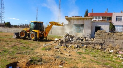 Ceylanpınar'da 44 Metruk Yapı Yıkıldı