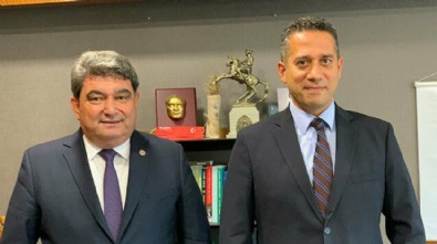 CHP’li vekiller Mersin Limanı’nı lider konuma getirecek genişletme çalışmasına karşı çıktı