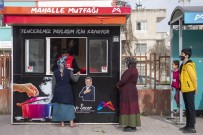 Büyükşehir Belediyesi 11 Noktada 'Mahalle Mutfak Büfesi' Kurdu