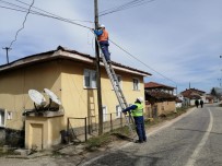 Köylüler Telefon Ve İnternet Hizmetine Kavuştu