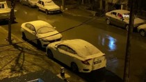 Afyonkarahisar'da Gece Yarısı Kar Yağışı Sürprizi