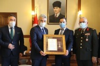 Gazi Ufuk Ağaç'a Devlet Övünç Madalyası Ve Beratı Taktim Edildi