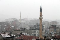 Nevşehir'de Kar Ve Sis Etkili Oluyor