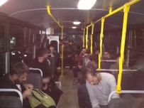 Geri Dönüşüm Atölyesinde 12 Kaçak Göçmen Yakalandı