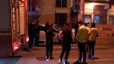 İzmir'de Trafik Kazası Açıklaması 1 Yaralı