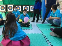 Sultangazi Belediyesi'nden Eğitimini Tamamlayan 'Down Sendromlu' Çocuklara Sertifika Haberi