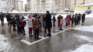 Muş'ta Okullar Yüz Yüze Eğitime Başladı