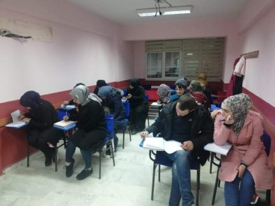 Nazilli'deki Yabancılar Türkçe Eğitim Aldı