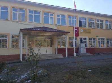 Tokat'ta, 4 Okul Ve 1 YİBO'da Yüz Yüze Eğitime Korona Engeli