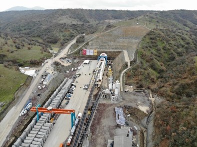 Türkiye'nin En Büyük TBM Makinesi YHT Tünelini Açılıyor