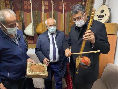 Vali, 'Şeşkeman'a Hayran Kaldı