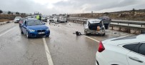 Ankara'da Zincirleme Trafik Kazası Açıklaması 4 Yaralı