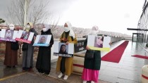 Çocuklarından Haber Alamayan 5 Uygur Türkü Aile, Ankara'daki BM Yetkililerine Dilekçe Verdi Haberi