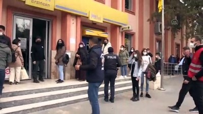 Erzincan'da Hafta Sonu Kovid-19 Tedbirlerine Uymayan 28 Kişi İle 3 İşletmeye Para Cezası Kesildi