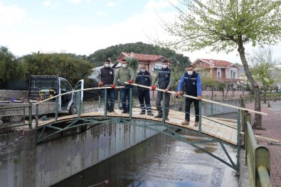 Marmaris Belediyesi'nin Ustaları Kente Estetik Görünüm Kazandırıyor