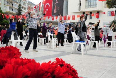 Balçova'da Sağlıklı Yaşlanma İçin Spor