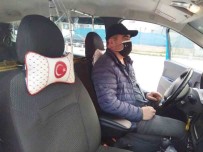 Erdekli Taksiciden Korona Virüsüne Karşı Şeffaf Kabin Haberi