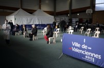 Fransa'da Son 24 Saatte 14 Bin 678 Yeni Vaka