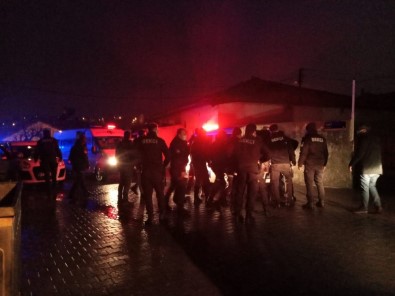 İki Taraf Arasında Baltalı Kavgaya Polis Müdahalesi