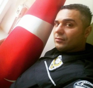 İzmir'de Polis Memuru, Sevgilisini Öldürdükten Sonra İntihar Etti