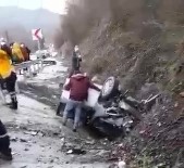 Şarampole Uçan Otomobil Takla Attı Açıklaması 2 Yaralı