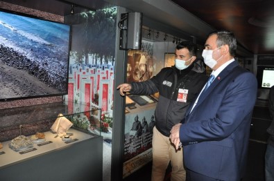 'Çanakkale Savaşları Mobil Müzesi' Simavlıları Duygulandırdı