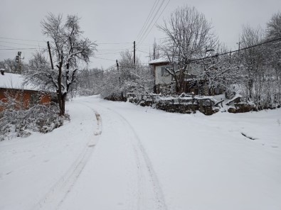Karabük'te Yüksek Kesimlerde Kar Kalınlığı 20 Cm'ye Ulaştı