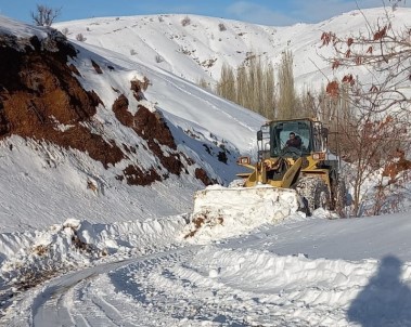 Adıyaman'da 14 Köye Ulaşım Sağlanamıyor