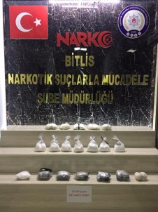 Bitlis'te 10 Kilo 600 Gram Metanfetamin Ele Geçirildi